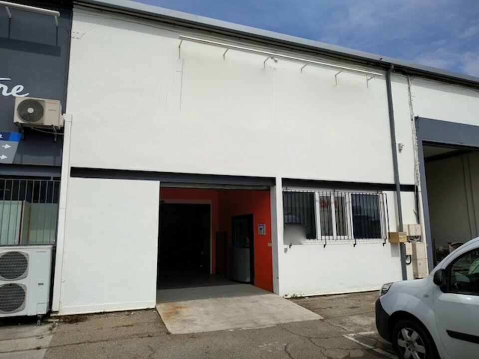 ARTHUR LOYD VAUCLUSE LOCATION-LOCAL COMMERCIAL-AVIGNON-84