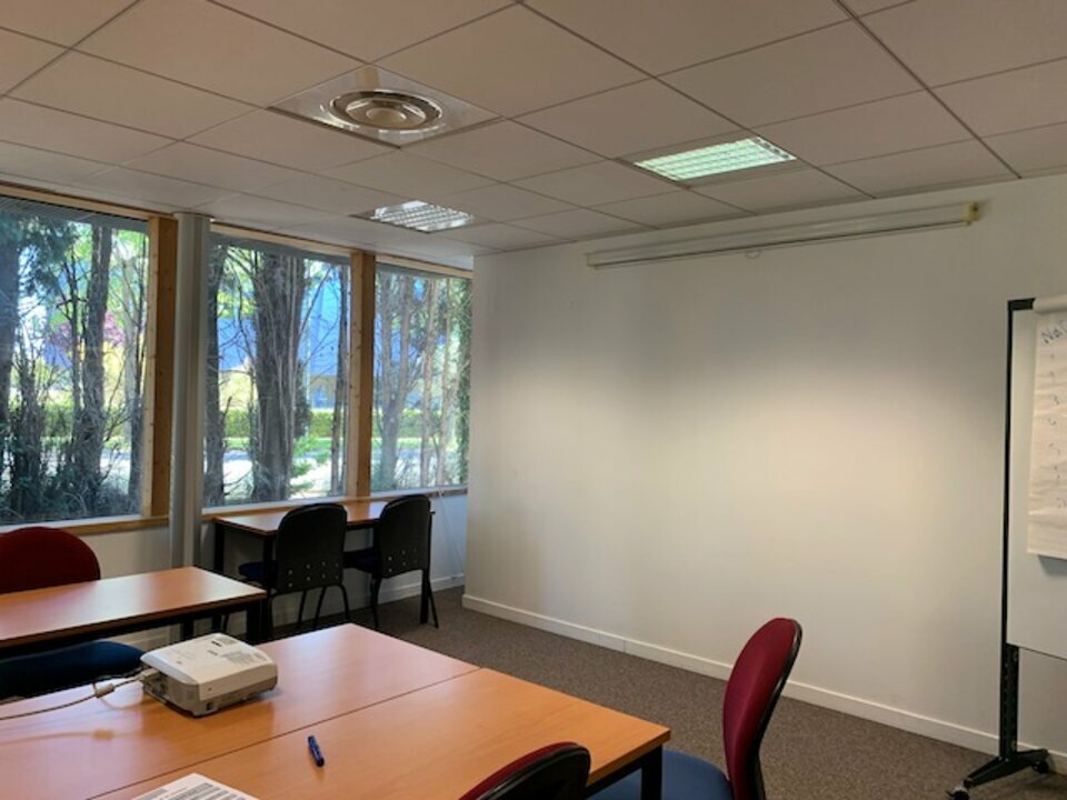 ARTHUR LOYD VAUCLUSE LOCATION-BUREAUX-AVIGNON-84