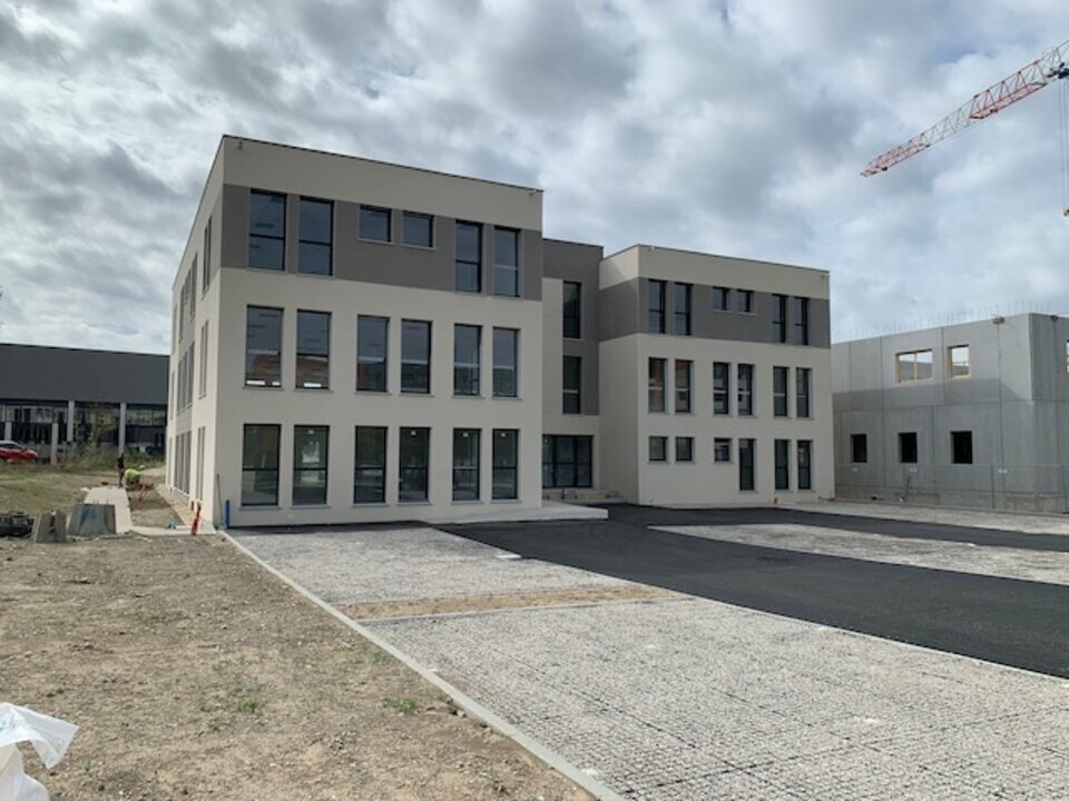 ARTHUR LOYD VAUCLUSE LOCATION-BUREAUX-AVIGNON-84