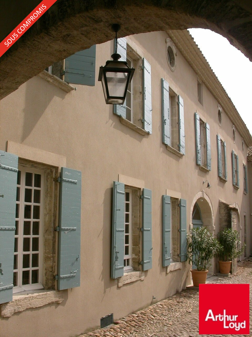 ARTHUR LOYD VAUCLUSE VENTE-BUREAUX-AVIGNON-84