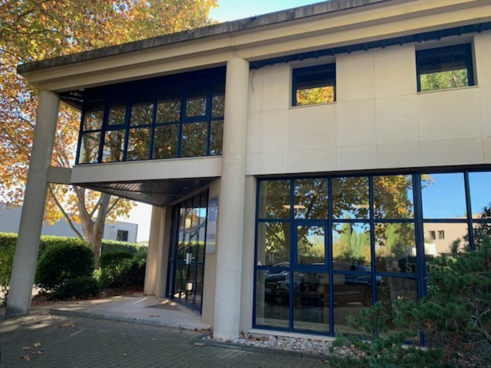 ARTHUR LOYD VAUCLUSE VENTE-BUREAUX-AVIGNON-84