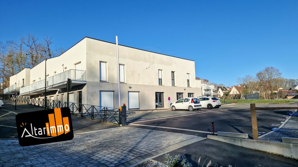 ALTARIMMO LOCATION-LOCAL COMMERCIAL-LEVES-28