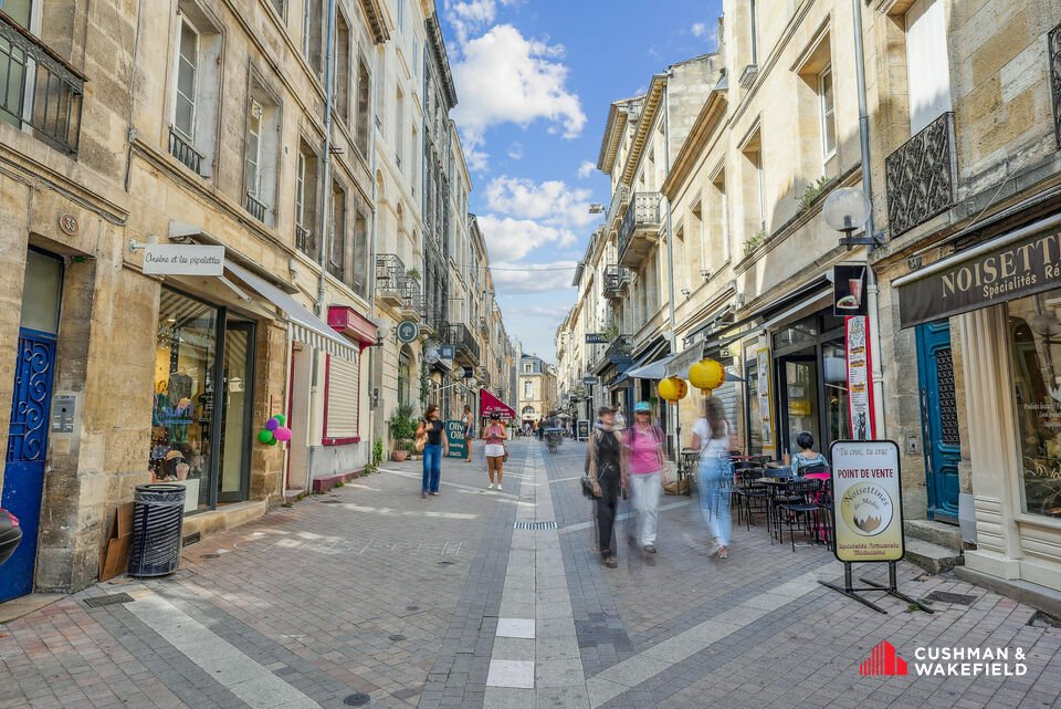 CUSHMAN WAKEFIELD BORDEAUX CESSION-LOCAL COMMERCIAL-BORDEAUX-33
