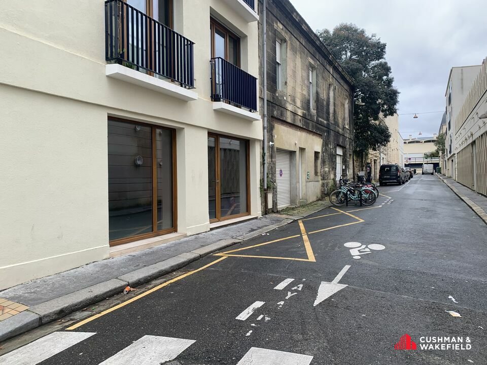 CUSHMAN WAKEFIELD BORDEAUX LOCATION-LOCAL COMMERCIAL-BORDEAUX-33