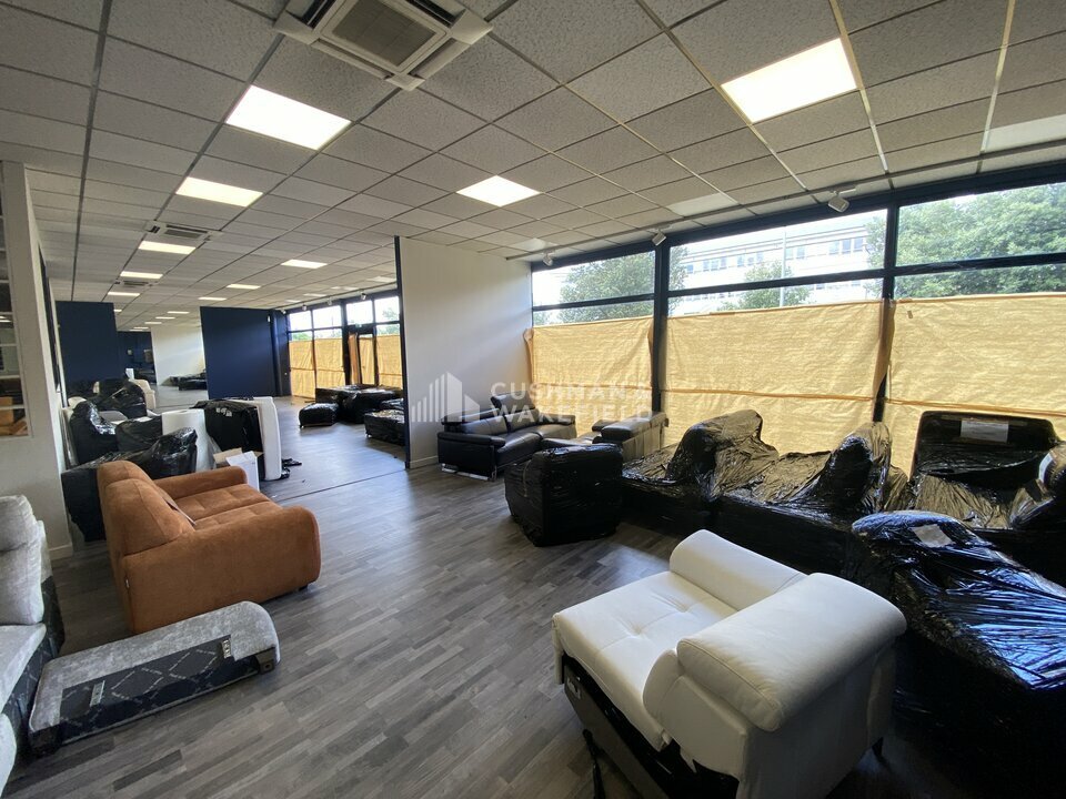 CUSHMAN WAKEFIELD BORDEAUX LOCATION-LOCAL COMMERCIAL-MERIGNAC-33