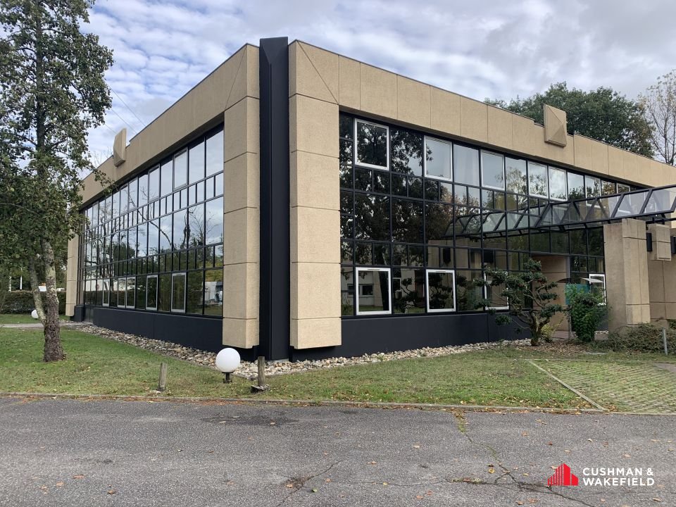 CUSHMAN WAKEFIELD BORDEAUX LOCATION-BUREAUX-PESSAC-33