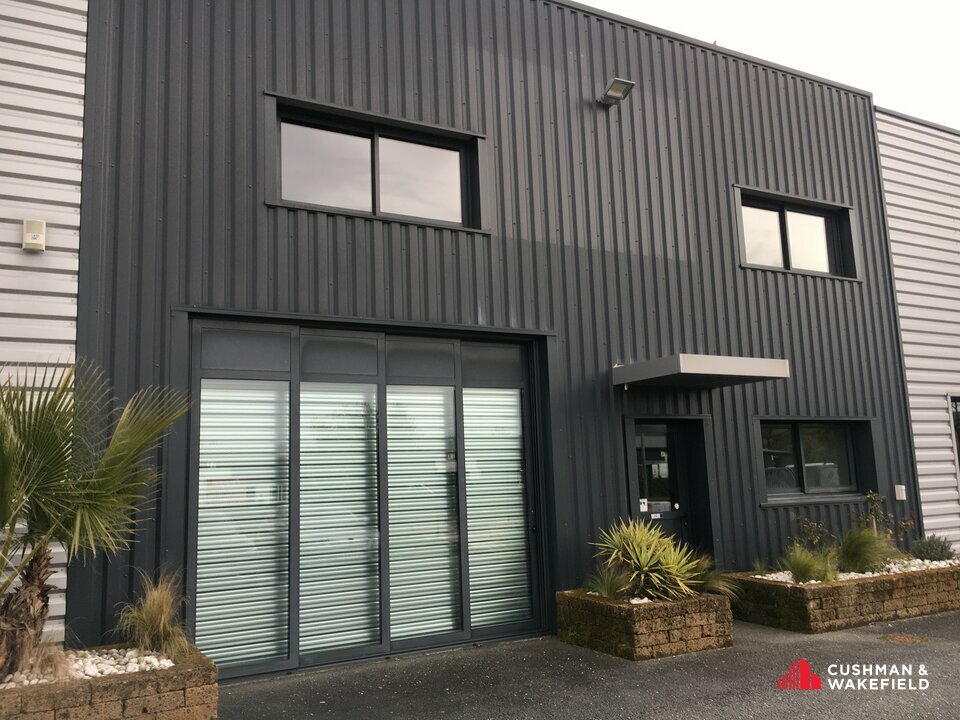 CUSHMAN WAKEFIELD BORDEAUX LOCATION-LOCAL D'ACTIVITE-SAINT_JEAN_D'ILLAC-33