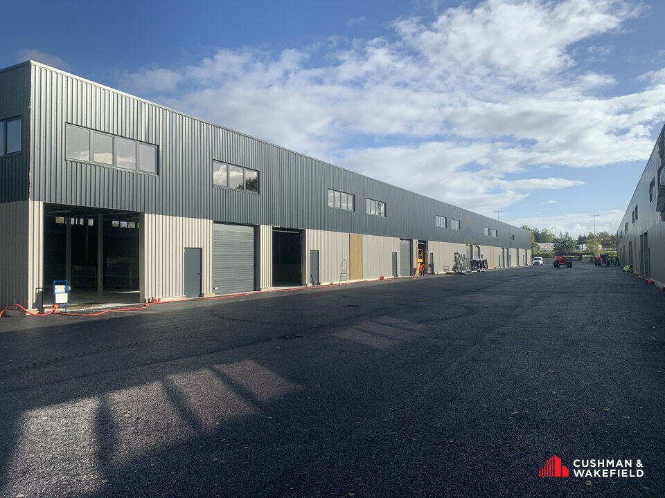 CUSHMAN WAKEFIELD BORDEAUX LOCATION-LOCAL D'ACTIVITE-AMBARES_ET_LAGRAVE-33