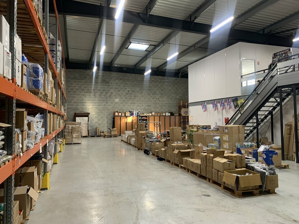 CUSHMAN WAKEFIELD BORDEAUX VENTE-LOCAL D'ACTIVITE-MERIGNAC-33