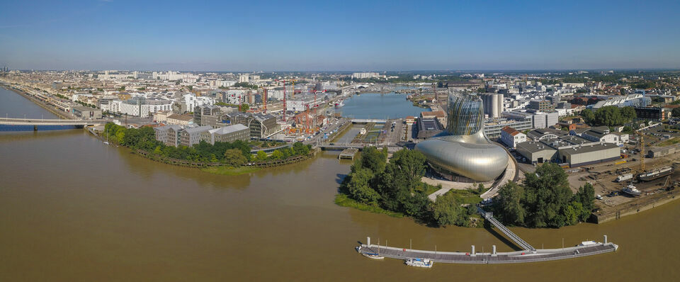 CUSHMAN WAKEFIELD BORDEAUX CESSION-LOCAL COMMERCIAL-BORDEAUX-33