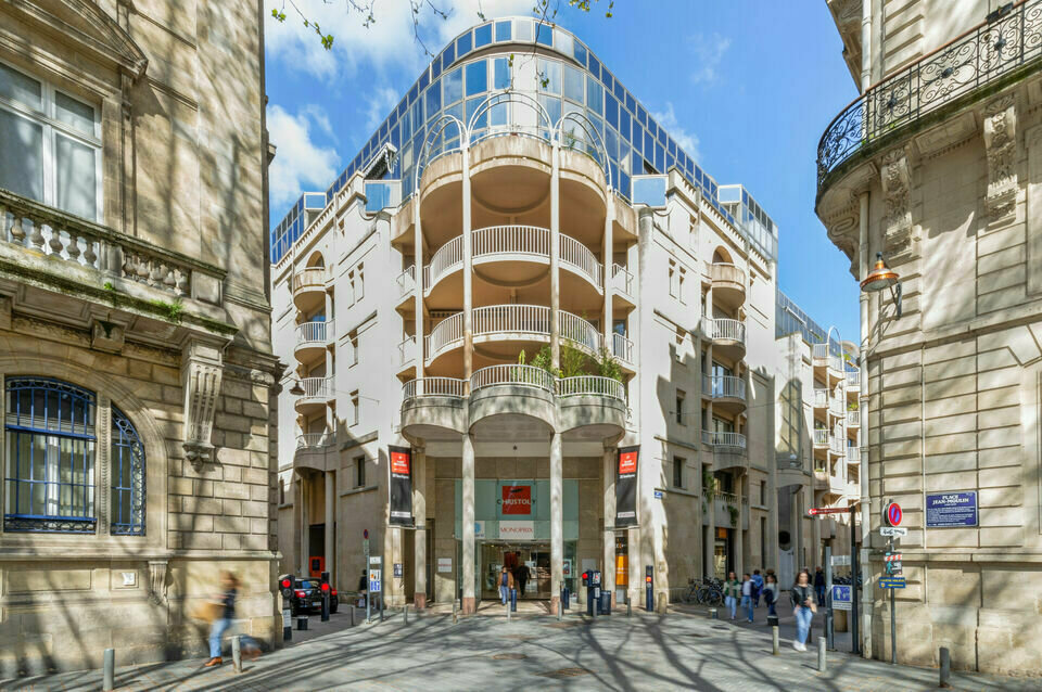 CUSHMAN WAKEFIELD BORDEAUX LOCATION-LOCAL COMMERCIAL-BORDEAUX-33