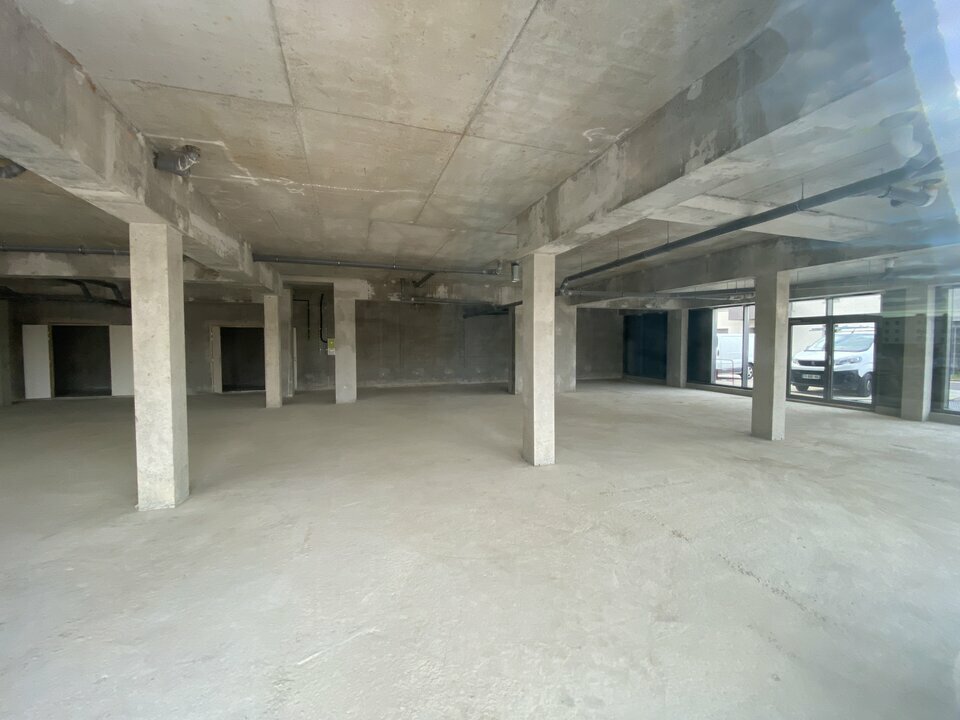 CUSHMAN WAKEFIELD BORDEAUX LOCATION-LOCAL COMMERCIAL-BRUGES-33