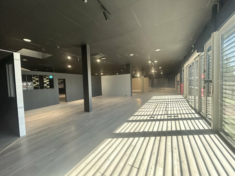 ARTHUR LOYD SUD BOURGOGNE LOCATION-LOCAL COMMERCIAL-CHALON_SUR_SAONE-71