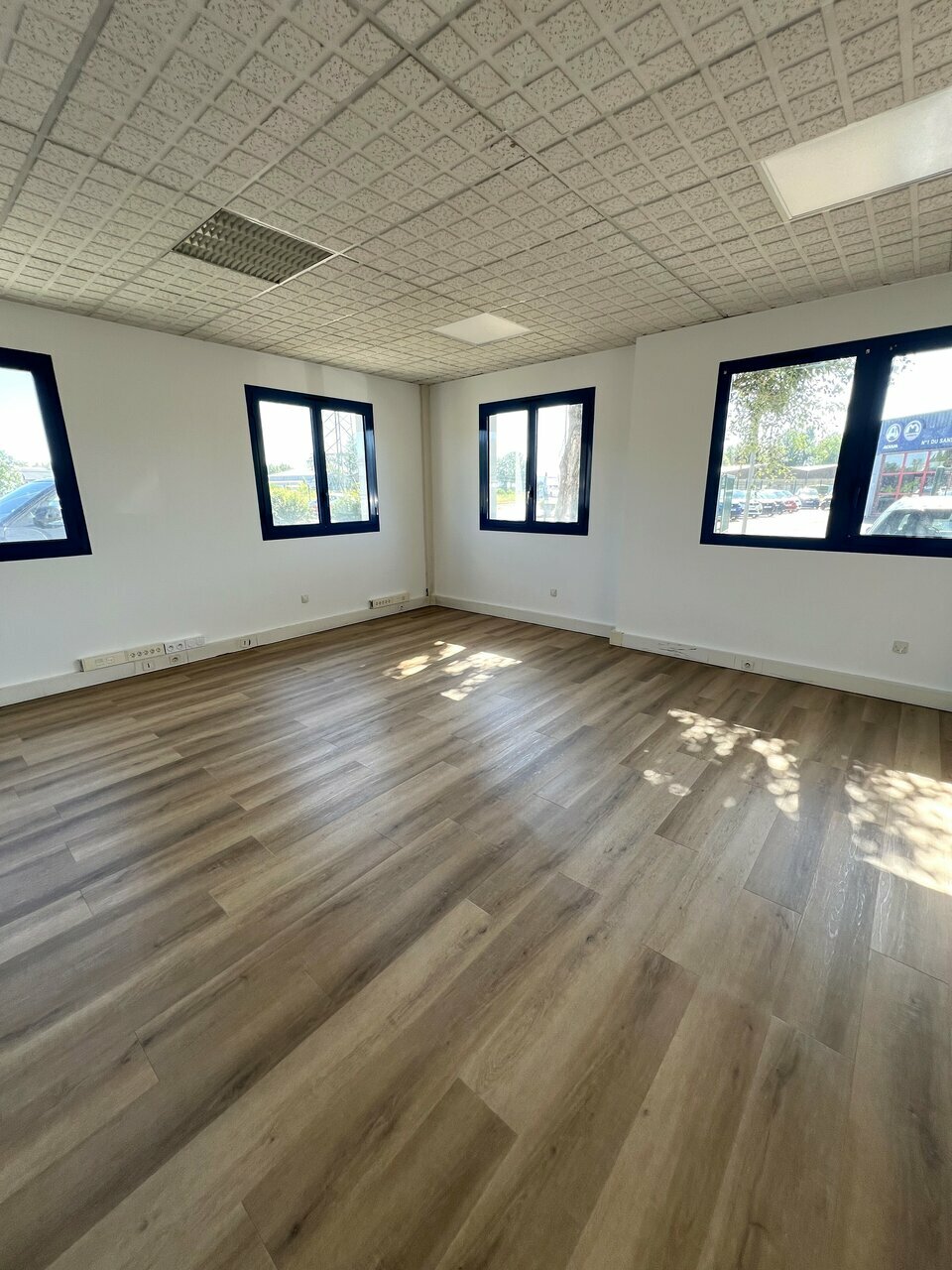 ARTHUR LOYD SUD BOURGOGNE LOCATION-BUREAUX-CHALON_SUR_SAONE-71
