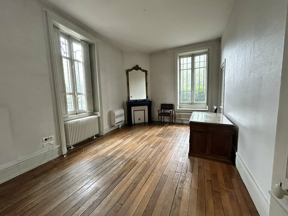 ARTHUR LOYD SUD BOURGOGNE LOCATION-BUREAUX-CHALON_SUR_SAONE-71