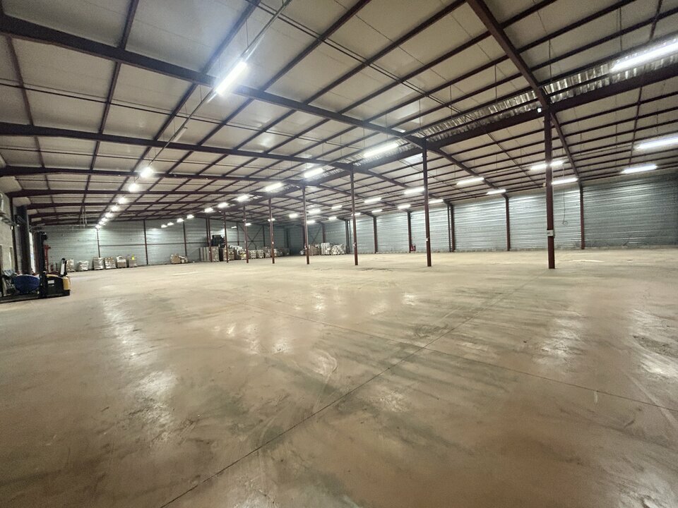 ARTHUR LOYD SUD BOURGOGNE VENTE-LOCAL D'ACTIVITE-CRISSEY-71