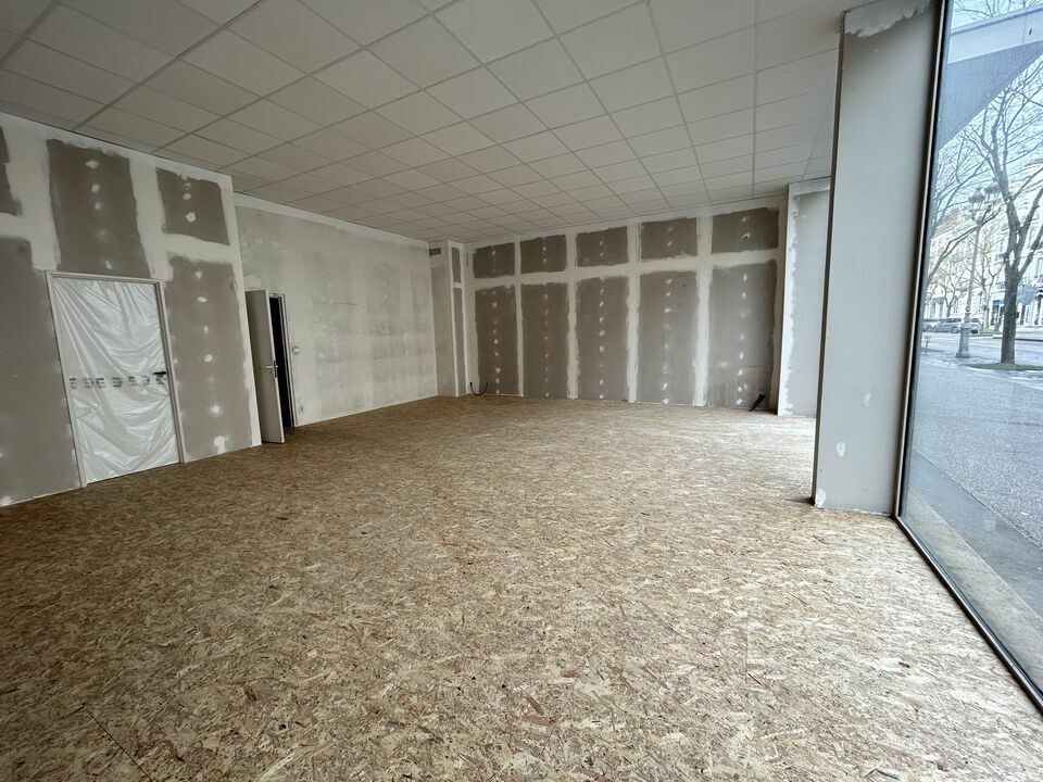 ARTHUR LOYD SUD BOURGOGNE LOCATION-LOCAL COMMERCIAL-CHALON_SUR_SAONE-71