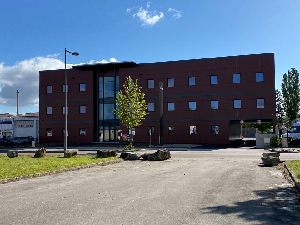 ARTHUR LOYD SUD BOURGOGNE LOCATION-BUREAUX-CHATENOY_LE_ROYAL-71