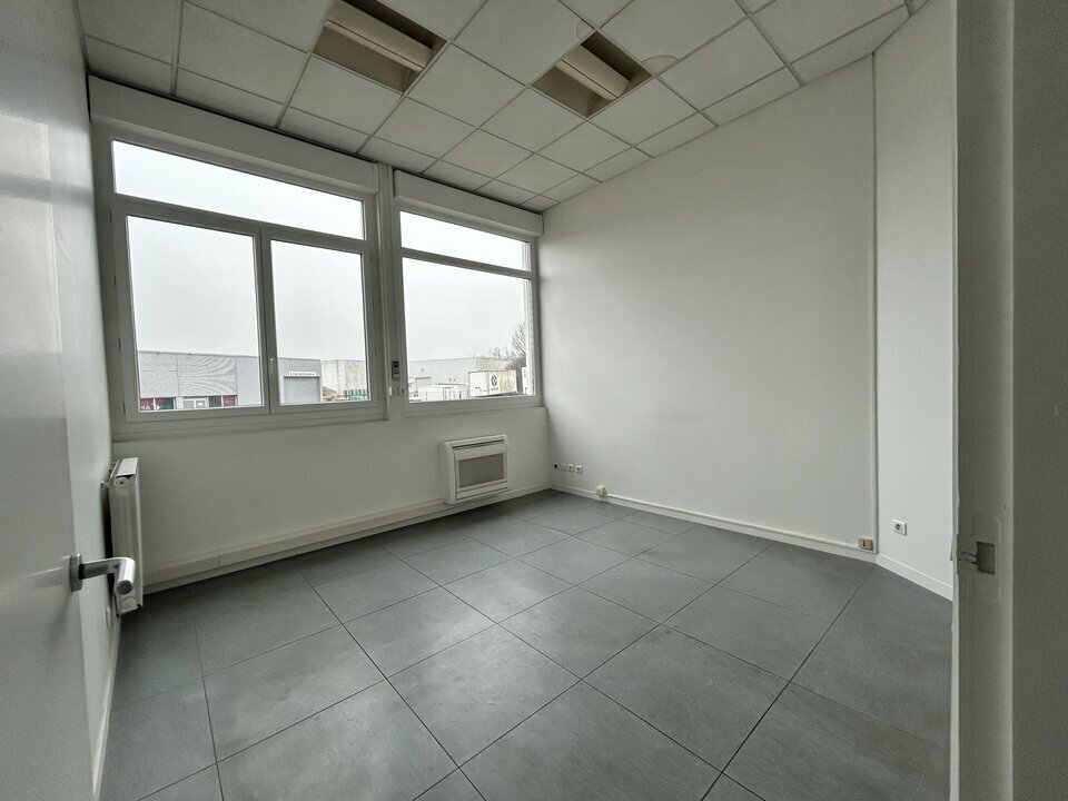 ARTHUR LOYD SUD BOURGOGNE LOCATION-BUREAUX-CHATENOY_LE_ROYAL-71