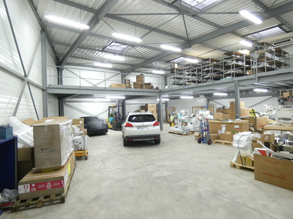 ARTHUR LOYD SUD BOURGOGNE LOCATION-LOCAL D'ACTIVITE-CHATENOY_EN_BRESSE-71