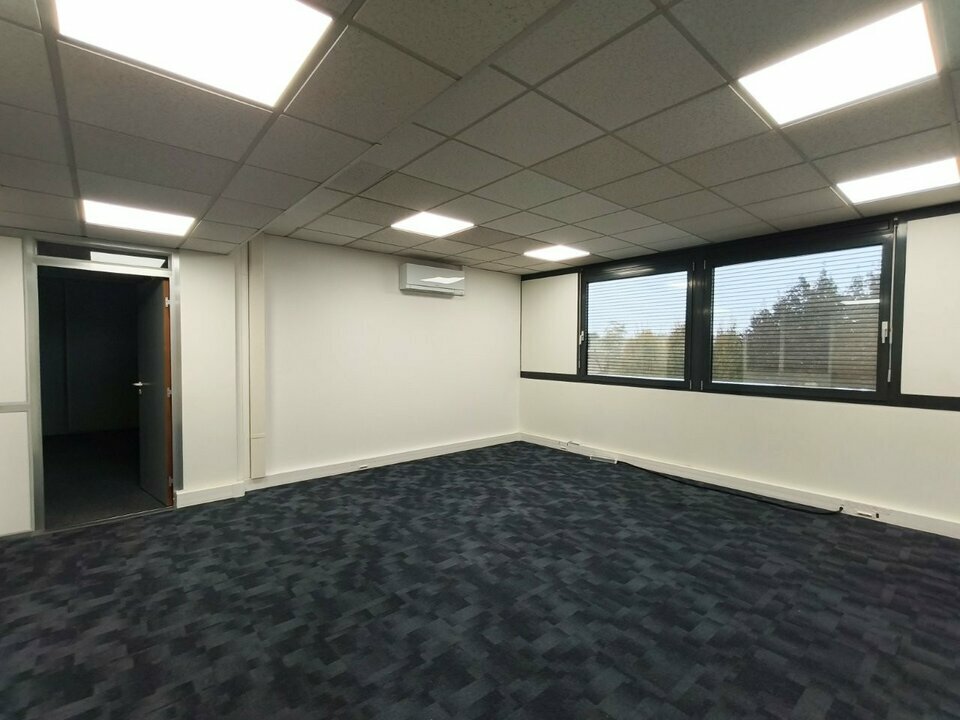 PROLOCAUX LOCATION-BUREAUX-SAINT_QUENTIN_FALLAVIER-38