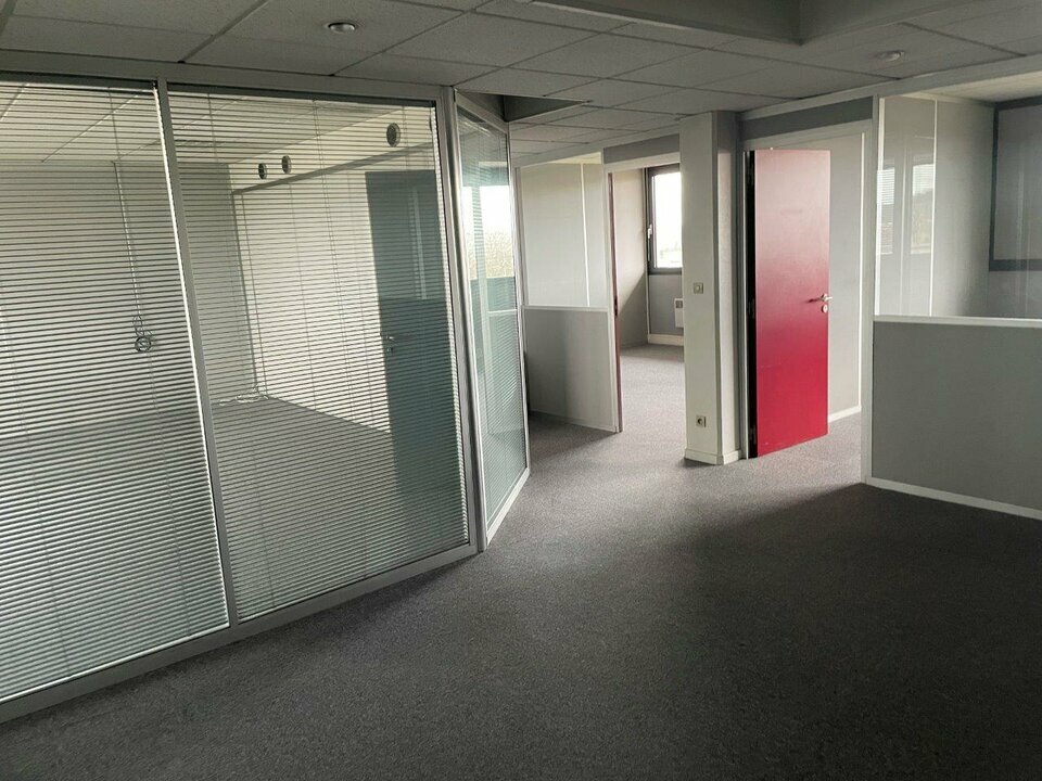 PROLOCAUX LOCATION-BUREAUX-SAINT_QUENTIN_FALLAVIER-38