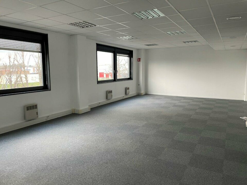 PROLOCAUX LOCATION-BUREAUX-SAINT_QUENTIN_FALLAVIER-38