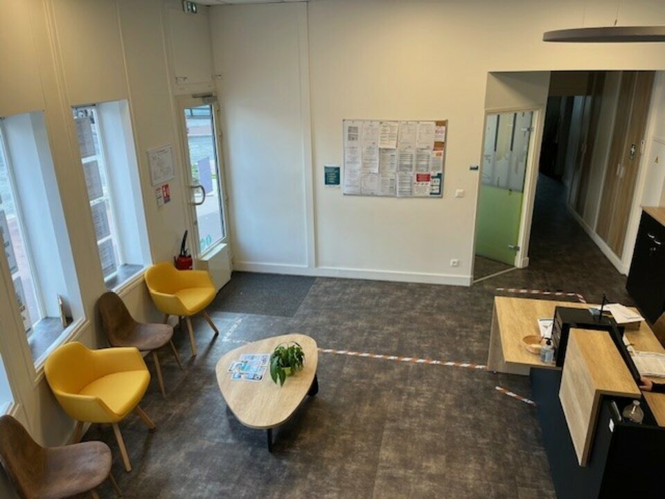 PROLOCAUX VENTE-LOCAL COMMERCIAL-ELBEUF-76