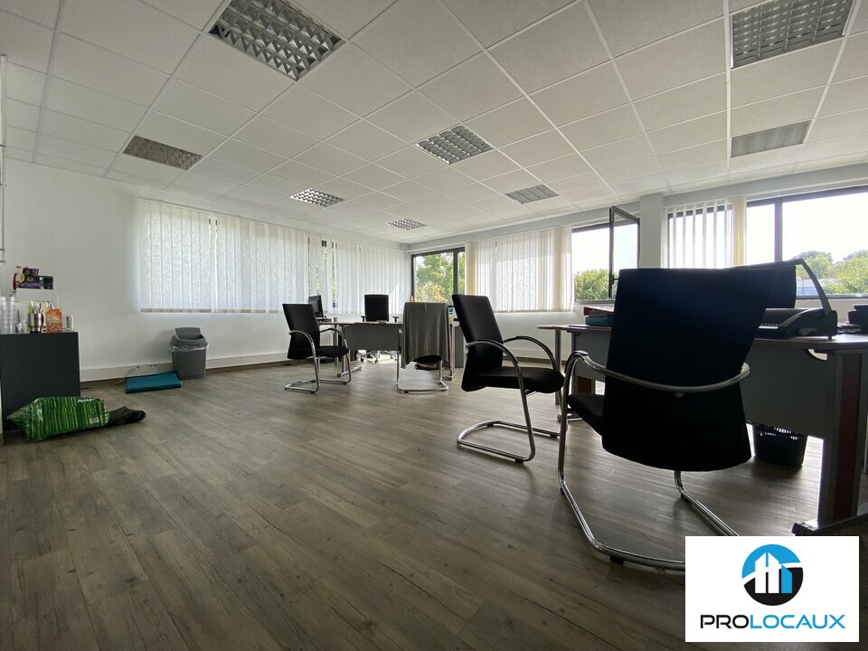 PROLOCAUX LOCATION-BUREAUX-SAINT_JEAN_DU_CARDONNAY-76