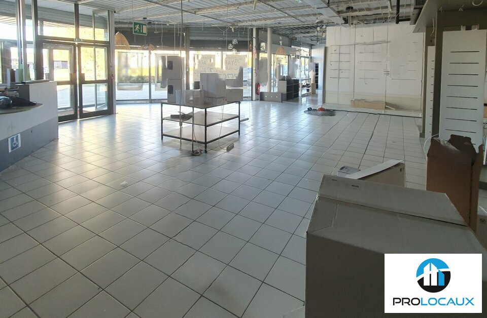 PROLOCAUX LOCATION-LOCAL COMMERCIAL-BOURG_EN_BRESSE-01