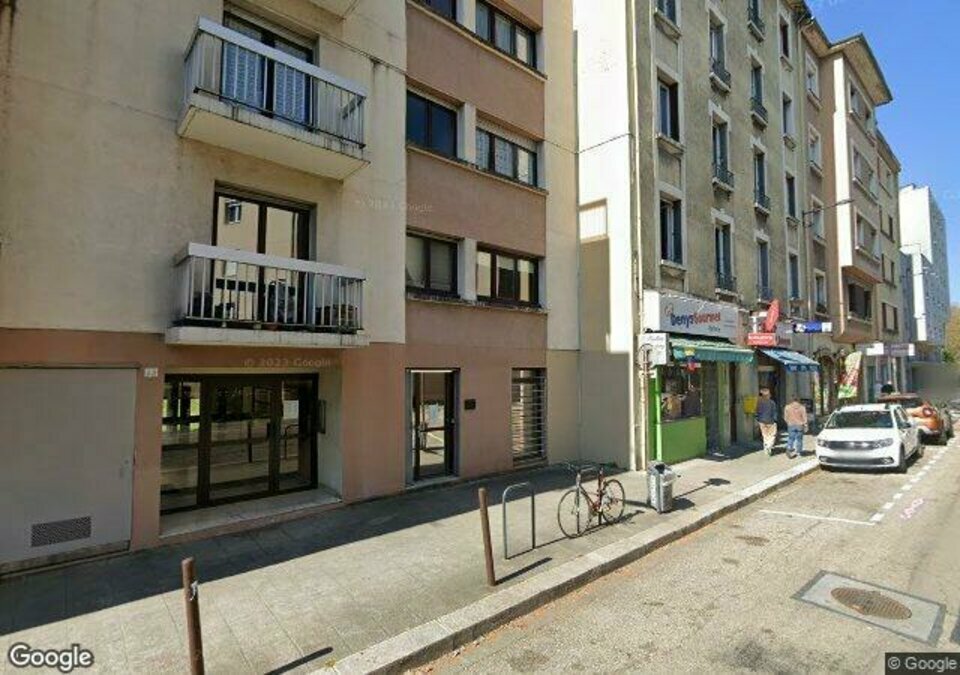 123 COMMERCES VENTE-LOCAL COMMERCIAL-GRENOBLE-38