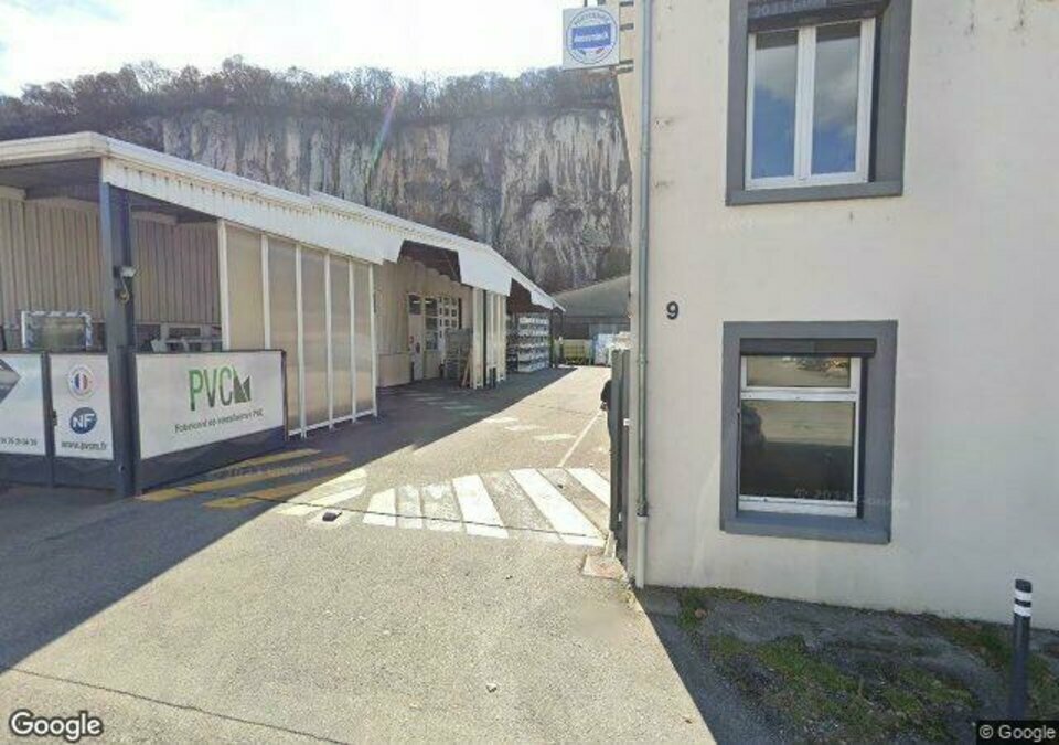 123 COMMERCES VENTE-LOCAL D'ACTIVITE-FONTAINE-38