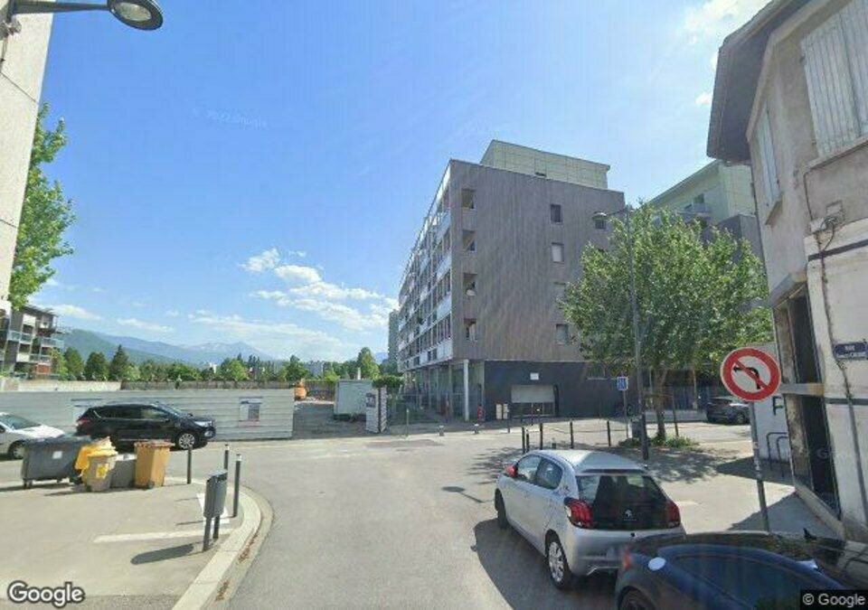 123 COMMERCES VENTE-ENTREPOT-GRENOBLE-38