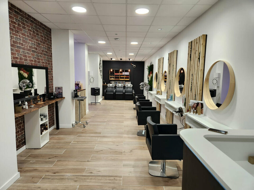 123 COMMERCES LOCATION-LOCAL COMMERCIAL-VOIRON-38