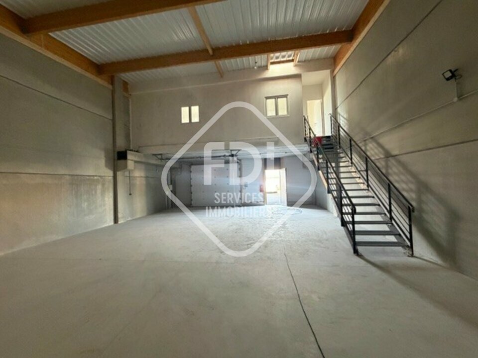 FDI SERVICES IMMOBILIERS D'ENTREPRISE LOCATION-LOCAL D'ACTIVITE-VAILHAUQUES-34