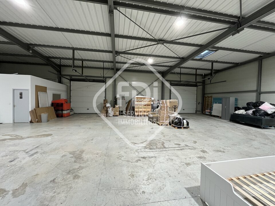 FDI GACI LOCATION-LOCAL D'ACTIVITE-GALLARGUES_LE_MONTUEUX-30