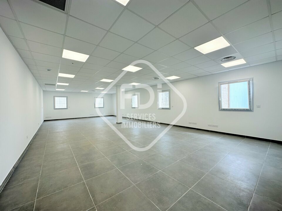 FDI GACI LOCATION-BUREAUX-MAUGUIO-34