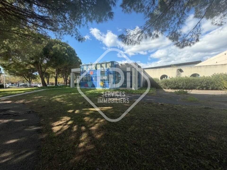 FDI SERVICES IMMOBILIERS D'ENTREPRISE LOCATION-LOCAL D'ACTIVITE-NIMES-30