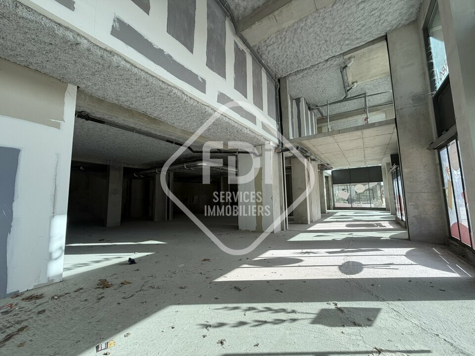 FDI SERVICES IMMOBILIERS D'ENTREPRISE LOCATION-LOCAL COMMERCIAL-MONTPELLIER-34