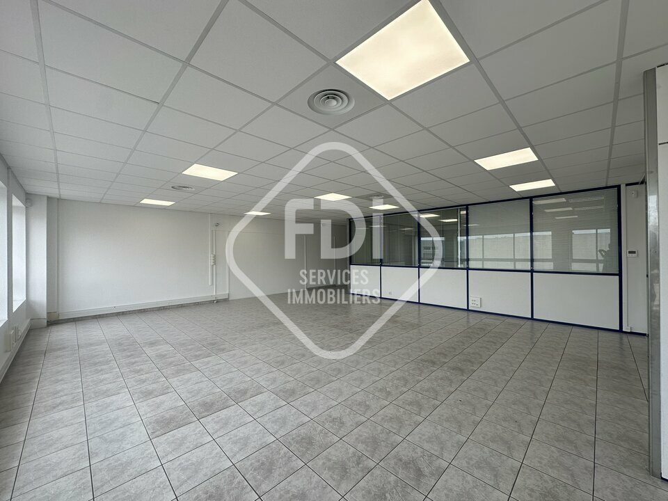 FDI GACI LOCATION-BUREAUX-MAUGUIO-34