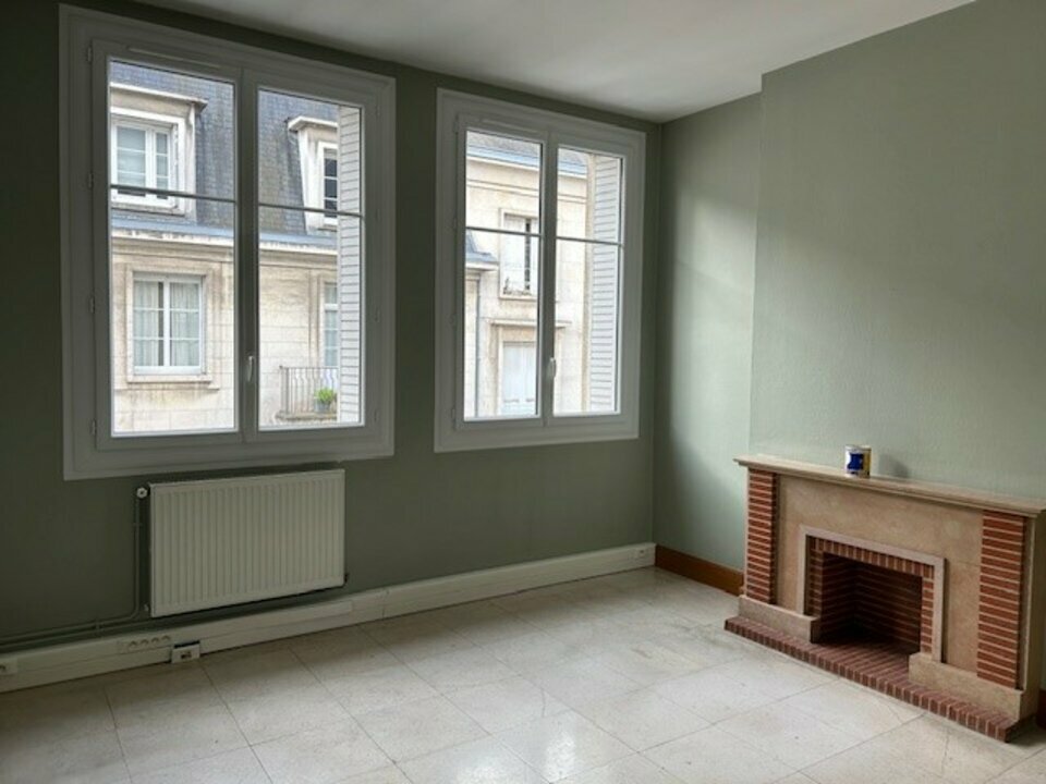 BROSSET Immobilier LOCATION-BUREAUX-TOURS-37
