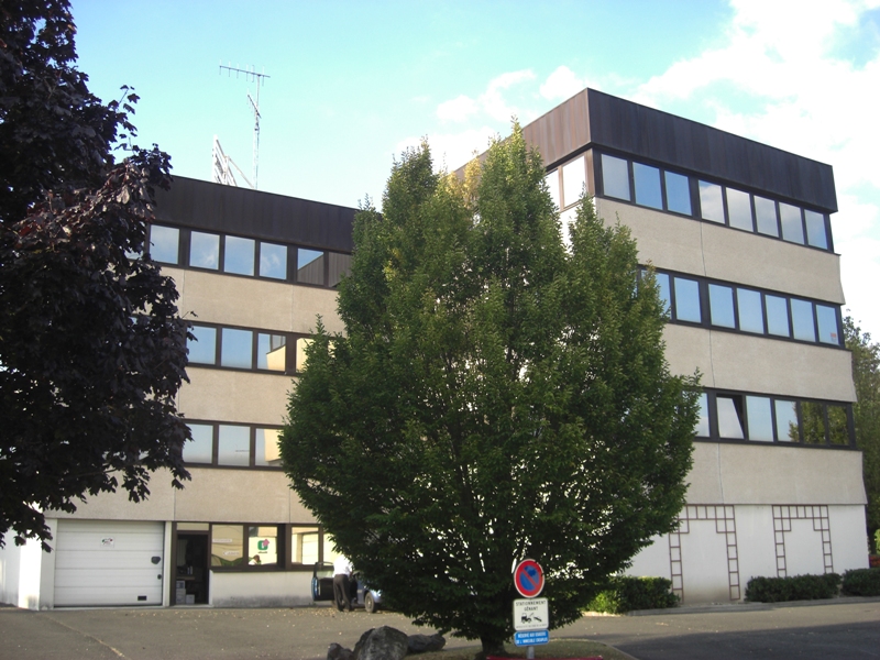 BROSSET Immobilier LOCATION-BUREAUX-SAINT_AVERTIN-37