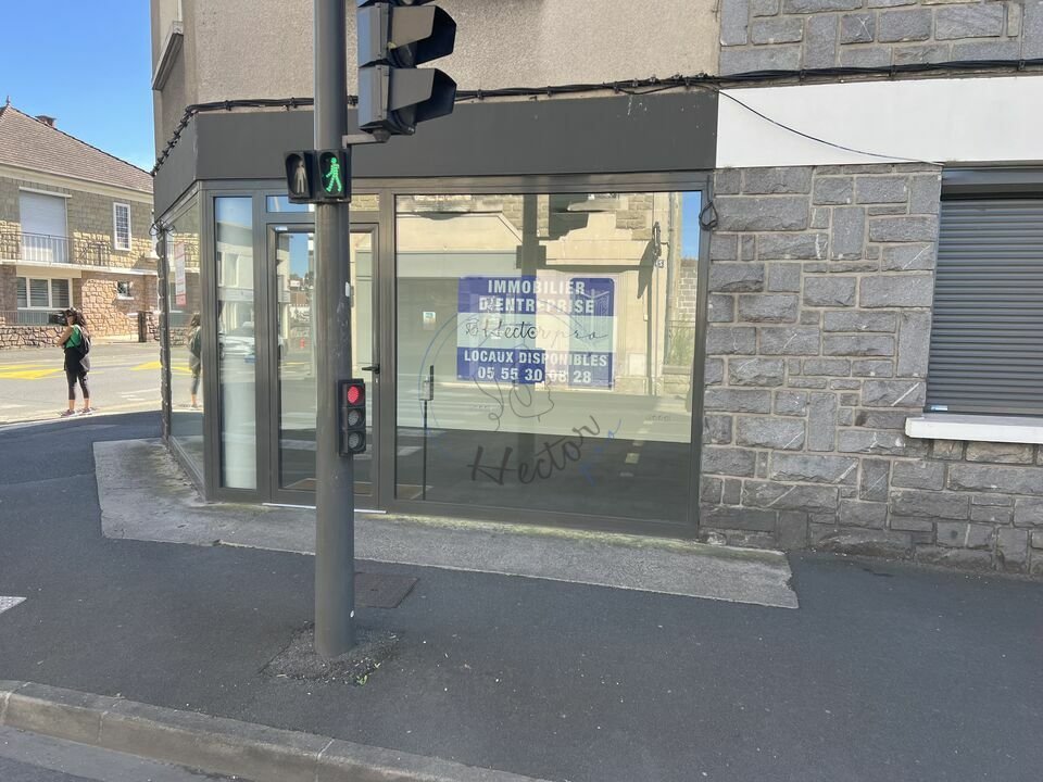 STRUCTURES LOCATION-LOCAL COMMERCIAL-BRIVE-LA-GAILLARDE-19