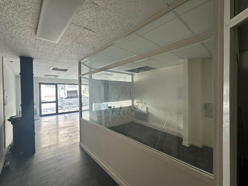 STRUCTURES LOCATION-LOCAL COMMERCIAL-BRIVE_LA_GAILLARDE-19
