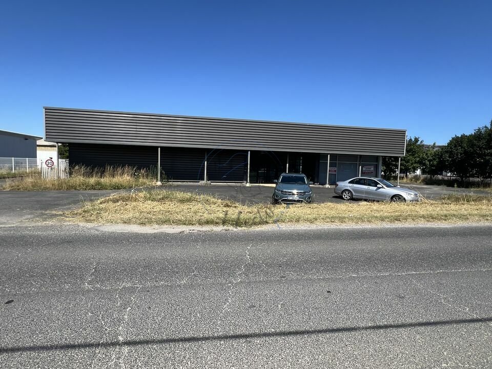 STRUCTURES LOCATION-BUREAUX-SAINT-PANTALEON-DE-LARCHE-19