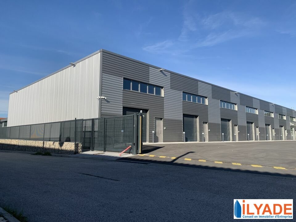 ILYADE LOCATION-ENTREPOT-EGUILLES-13