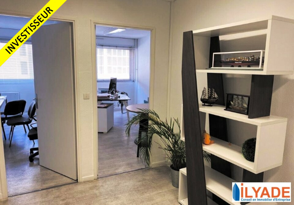 BUREAUX à Vendre à MARSEILLE - 13 BUREAUX à Vendre à MARSEILLE - 13