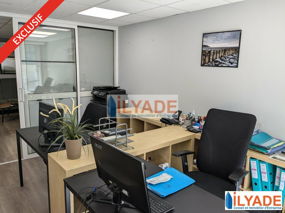 BUREAUX à Louer à MARSEILLE - 13 BUREAUX à Louer à MARSEILLE - 13