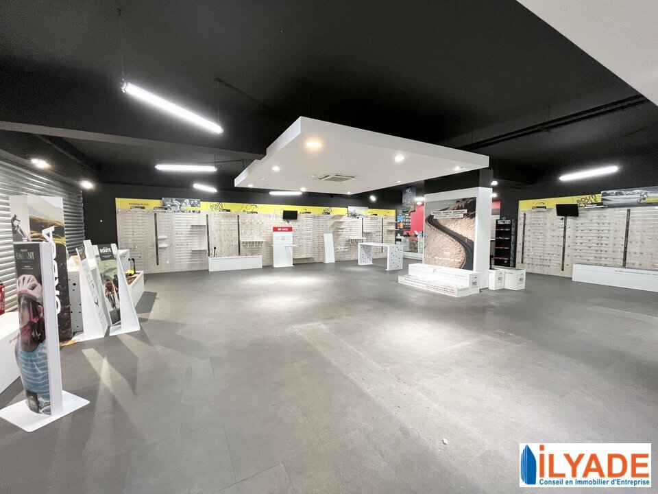 ILYADE LOCATION-LOCAL COMMERCIAL-LE_THOLONET-13