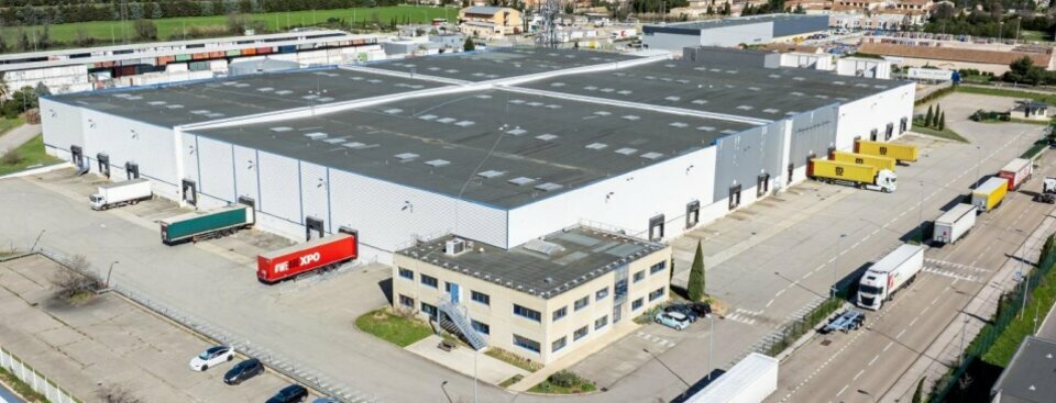 ILYADE LOCATION-ENTREPOT-SALON_DE_PROVENCE-13